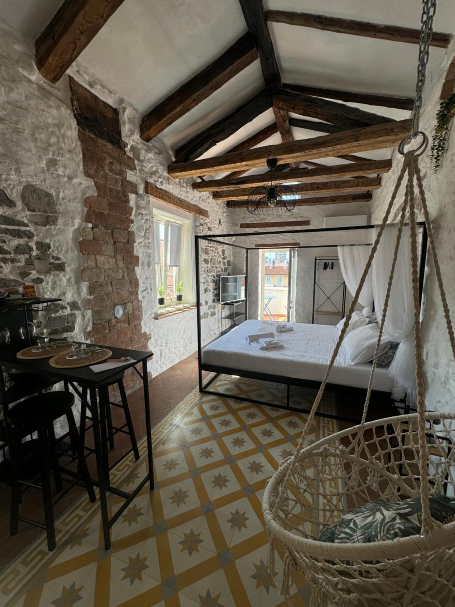 Loving My Rooms 3 - Incantevole Monolocale Nel Centro Storico Gorizia Dış mekan fotoğraf